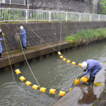 富山市が深刻化する海洋ごみ対策で河川に網