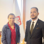 ベラルーシ選手が謝意、ポーランド大使館を訪問