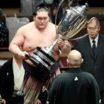 新横綱照ノ富士が５度目の優勝、示した覚悟