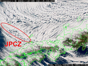 島根県沖で、大雪もたらす「大気収束帯」を観測