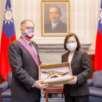 台湾の蔡総統、ポンペオ前米国務長官と会談