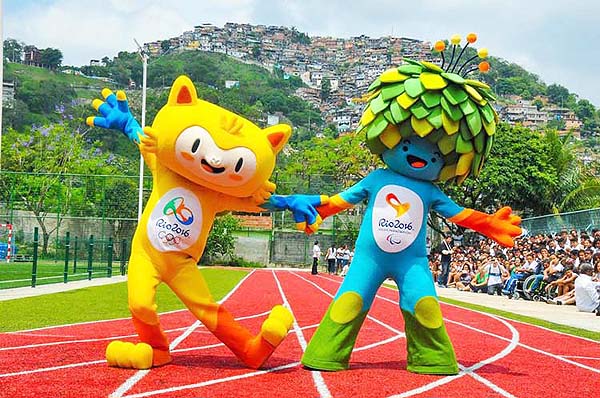 リオデジャネイロ五輪マスコットの「ビニシオス」(左)とパラリンピックマスコットの「トム」(リオ五輪大会組織委員会提供) 600